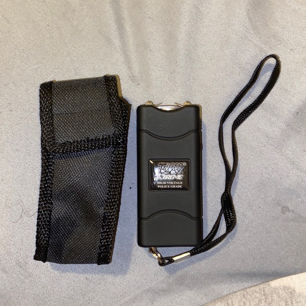 Black mini taser